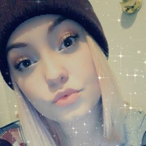 Meet your Posher, Kara